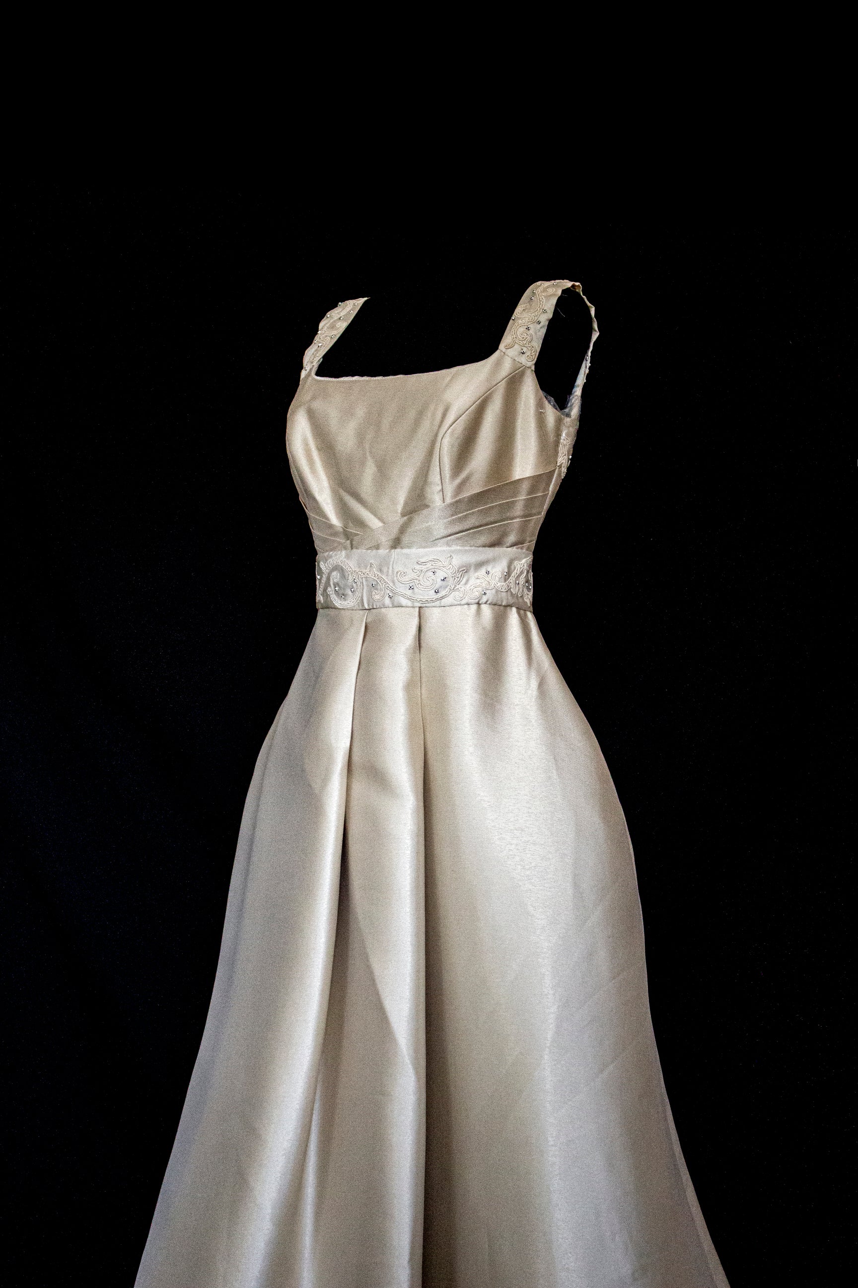 307 - REGAL BRONZE SILK MIKADO WEDDING DRESS: A-LINE GOWN WITH ANTIQUE 1960S EMBROIDERY