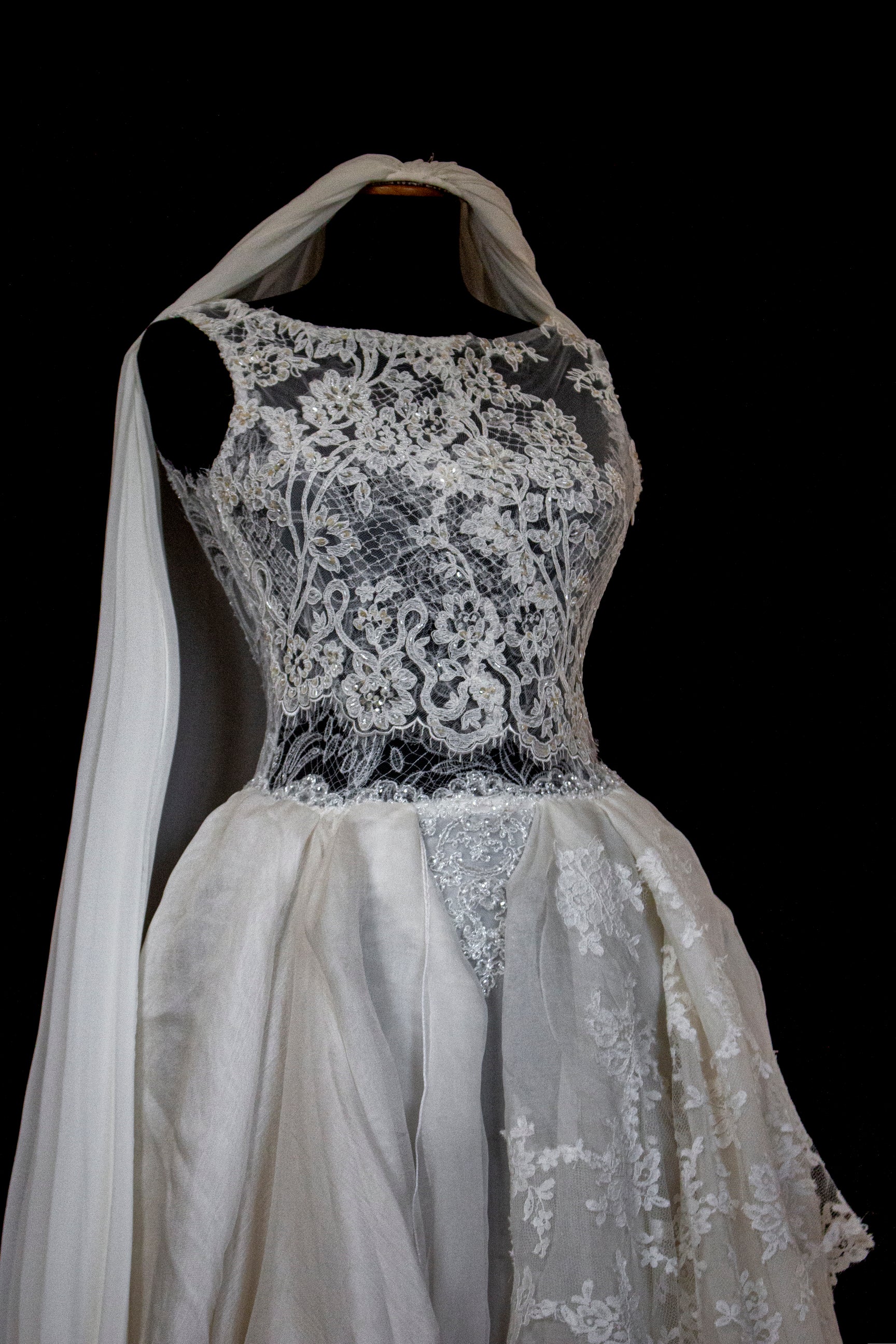 331 - ONE OF A KIND UPCYCLED VINTAGE BRIDAL GOWN: ASYMMETRIC LAYERED SILK CLOUD SKIRT & EMBROIDERED LACE - Vague atelier