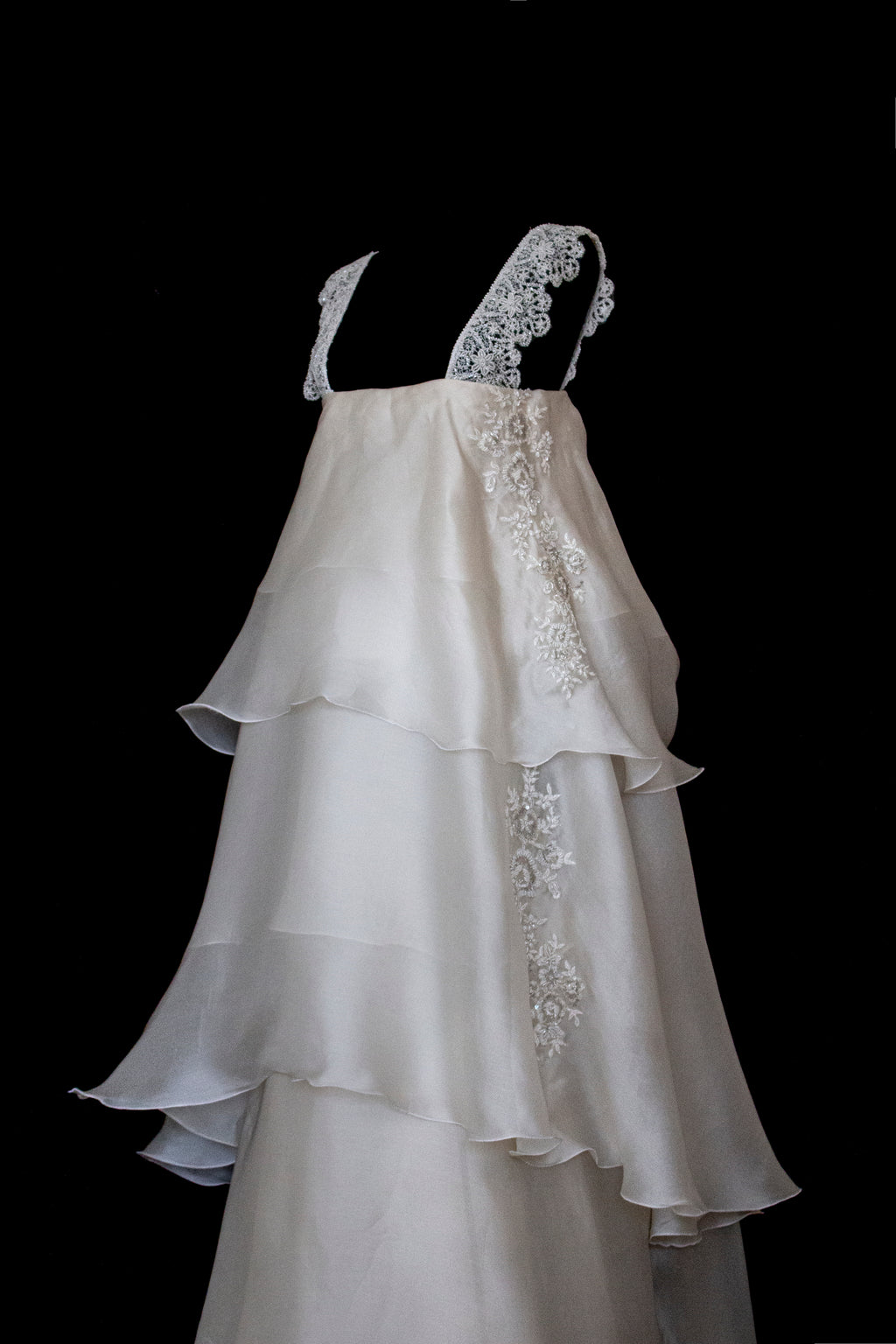 344 - UNIQUE UPCYCLED SILK ORGANZA WEDDING DRESS: PEARL GREY & BRONZE RUFFLED GOWN, SILVER EMBROIDERY, LUXURY SUSTAINABLE BRIDAL DRESS - Vague atelier