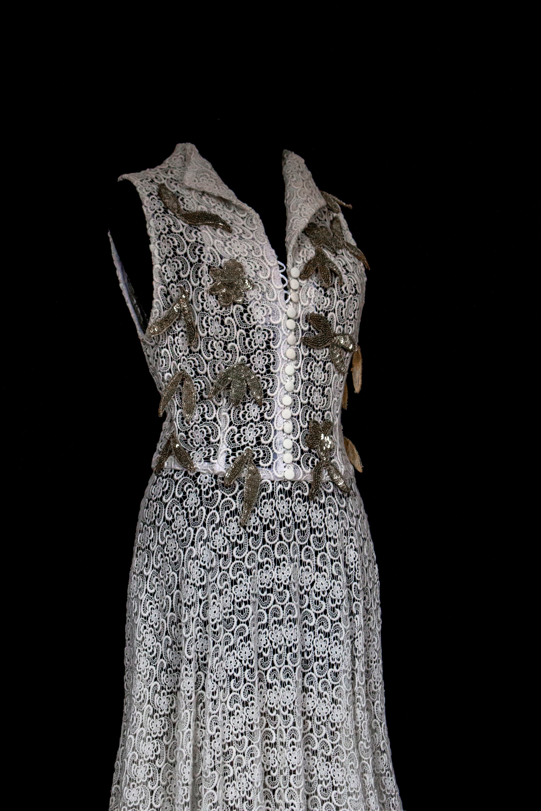 265 - RARE BOHO VINTAGE MACRAMÉ LACE SHIRT-DRESS: SOPHISTICATED CHEMISIER BRIDAL GOWN WITH SILVER SEQUINS - Vague atelier
