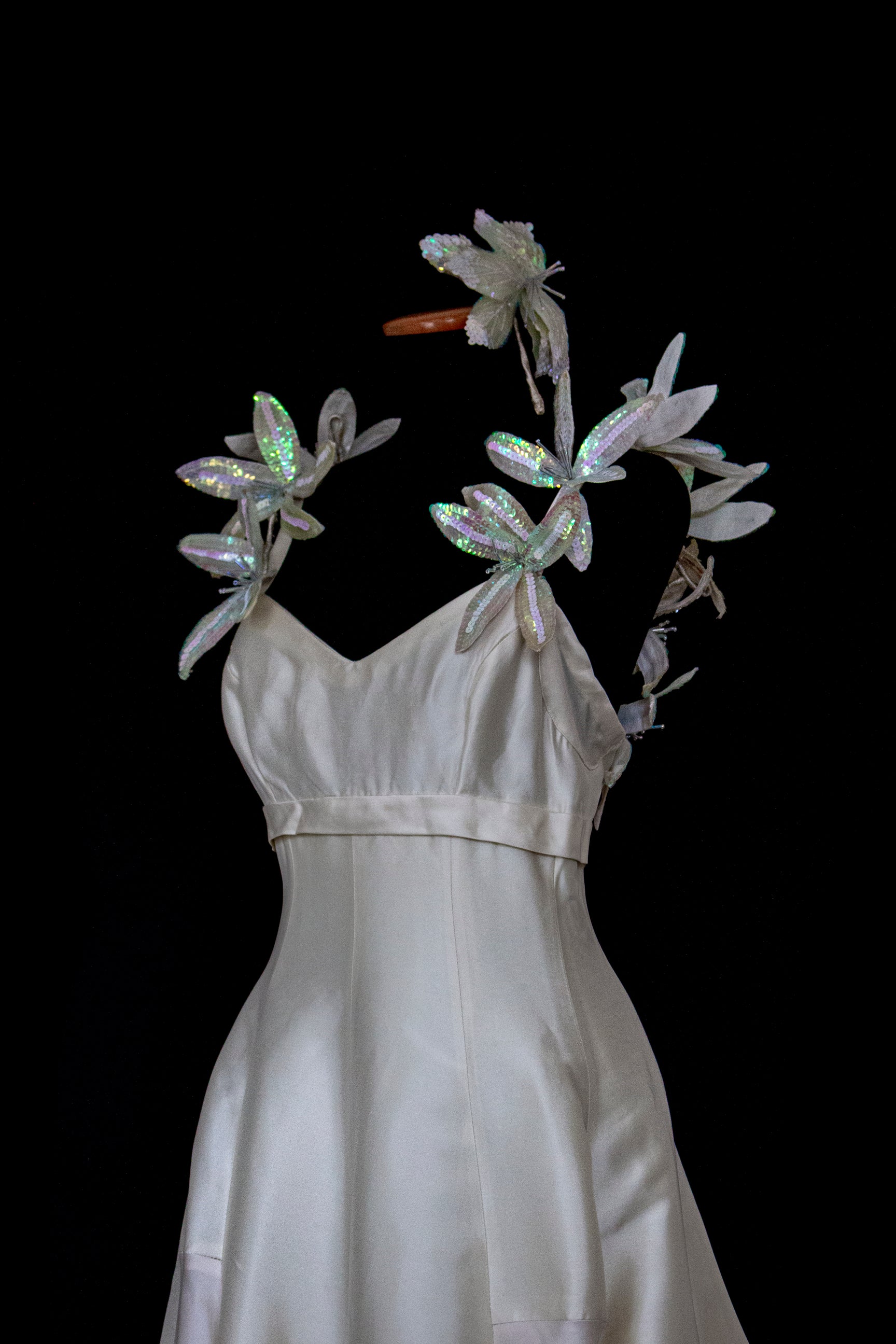 262 - RARE VINTAGE CHAMPAGNE BRIDAL GOWN: SILK MIKADO WITH AUTHENTIC 80S SEQUIN MAXI FLOWERS