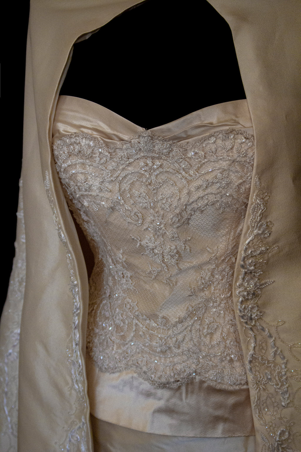334 - IVORY SILK MIKADO VINTAGE WEDDING DRESS: COLUMN GOWN WITH EMBROIDERED CAPE & CRYSTALS - Vague atelier