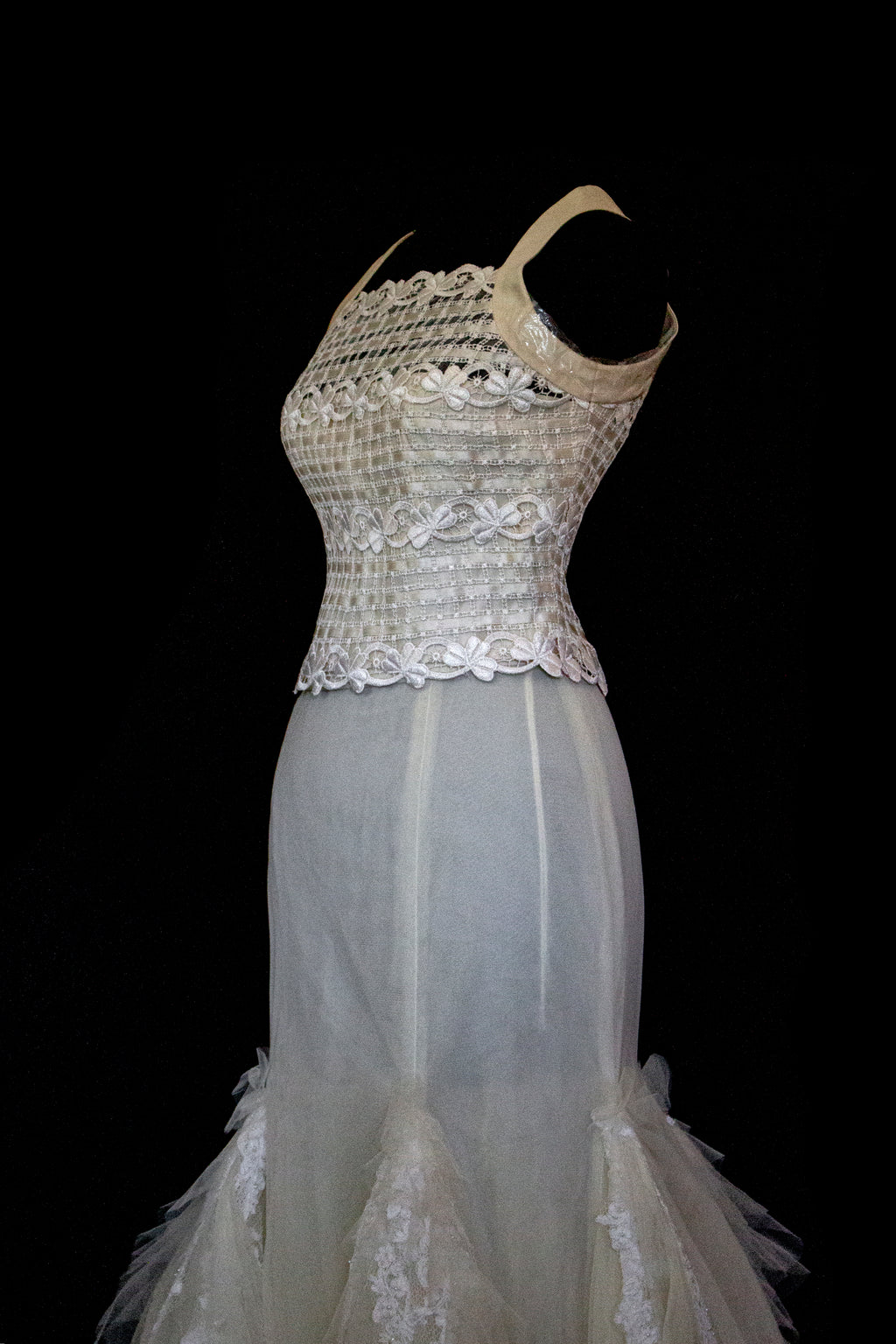364 - VINTAGE 90s UPCYCLED TULLE AND MACRAME WEDDING DRESS: 2-PIECE ROMANTIC GOWN WITH FLOREAL LACE