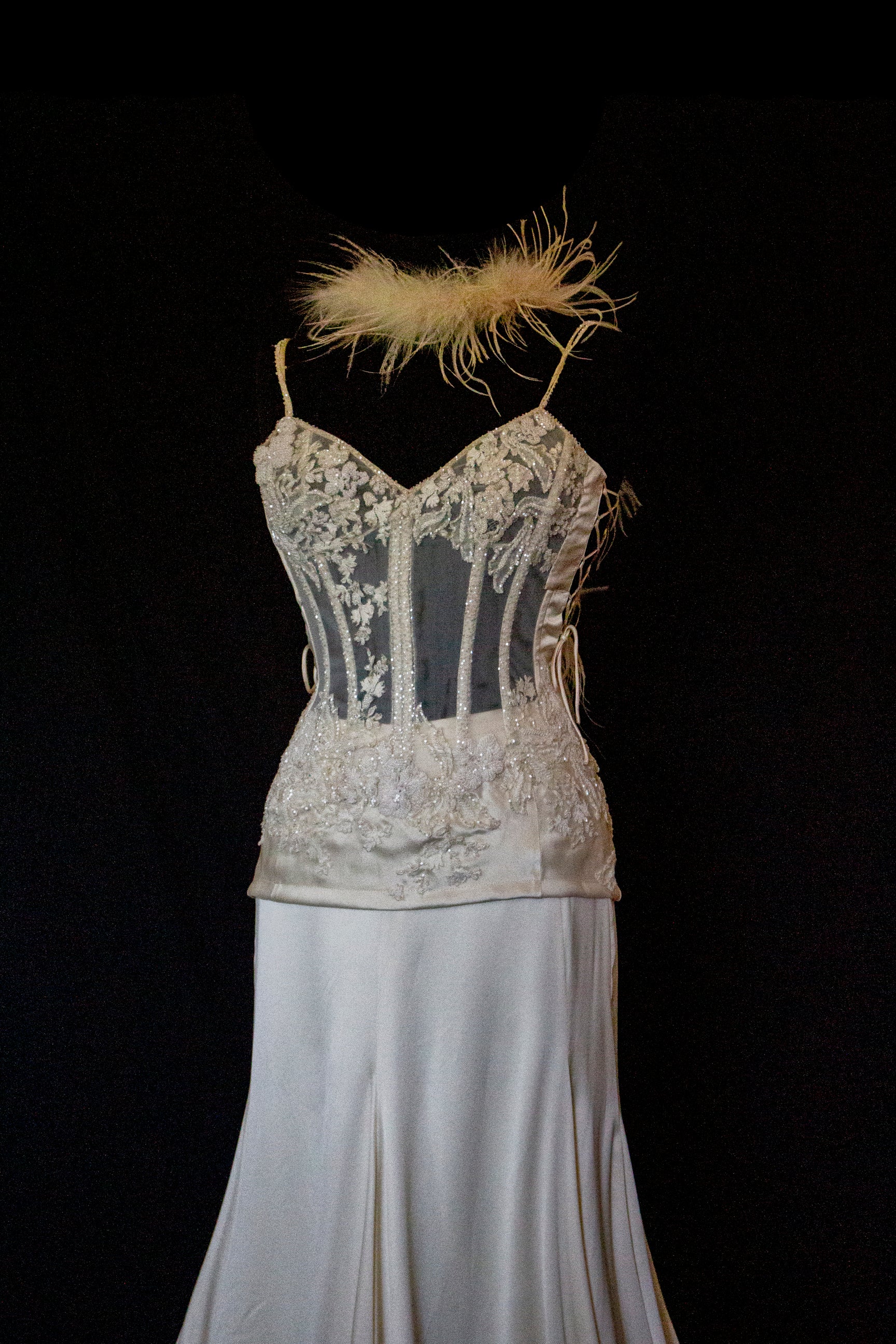362 - VINTAGE 90s SILK BRIDAL TWO PIECE SET: EMBROIDERED BUSTIER AND FLUID CREAM SKIRT