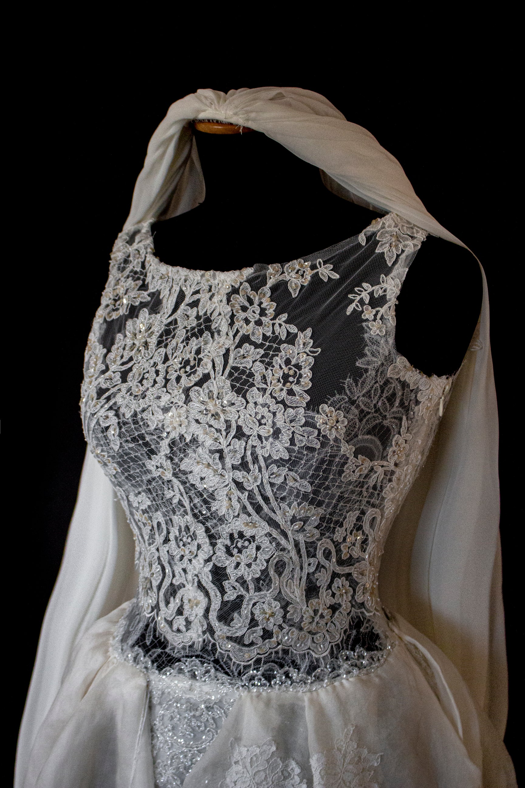 331 - ONE OF A KIND UPCYCLED VINTAGE BRIDAL GOWN: ASYMMETRIC LAYERED SILK CLOUD SKIRT & EMBROIDERED LACE - Vague atelier
