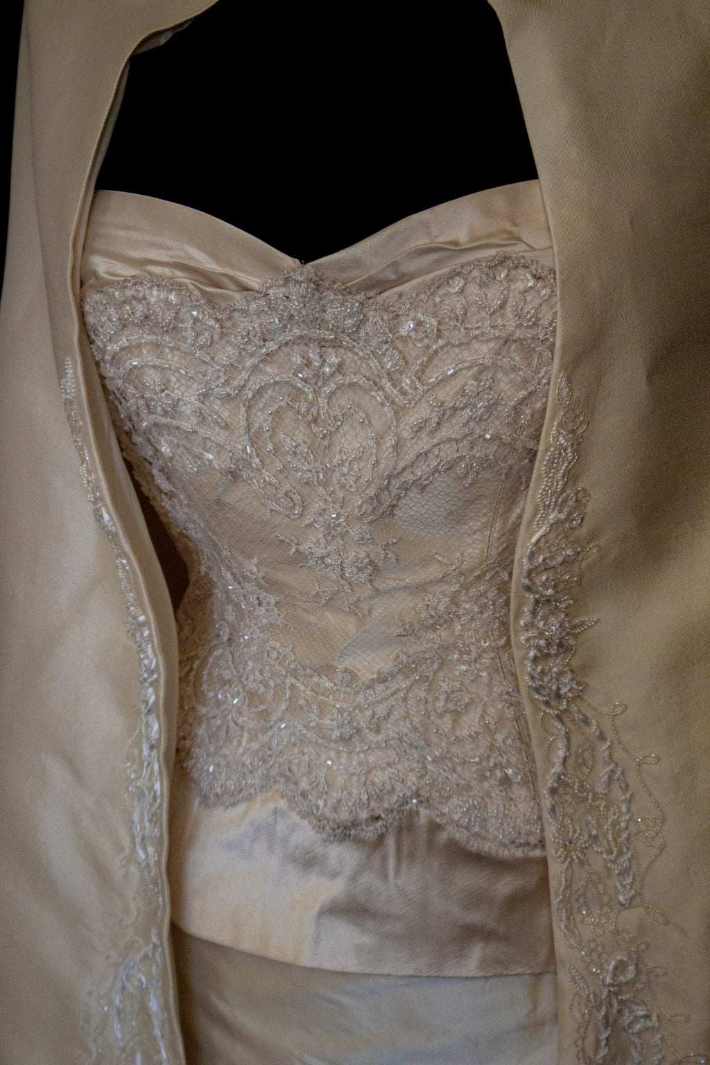 334 - IVORY SILK MIKADO VINTAGE WEDDING DRESS: COLUMN GOWN WITH EMBROIDERED CAPE & CRYSTALS - Vague atelier