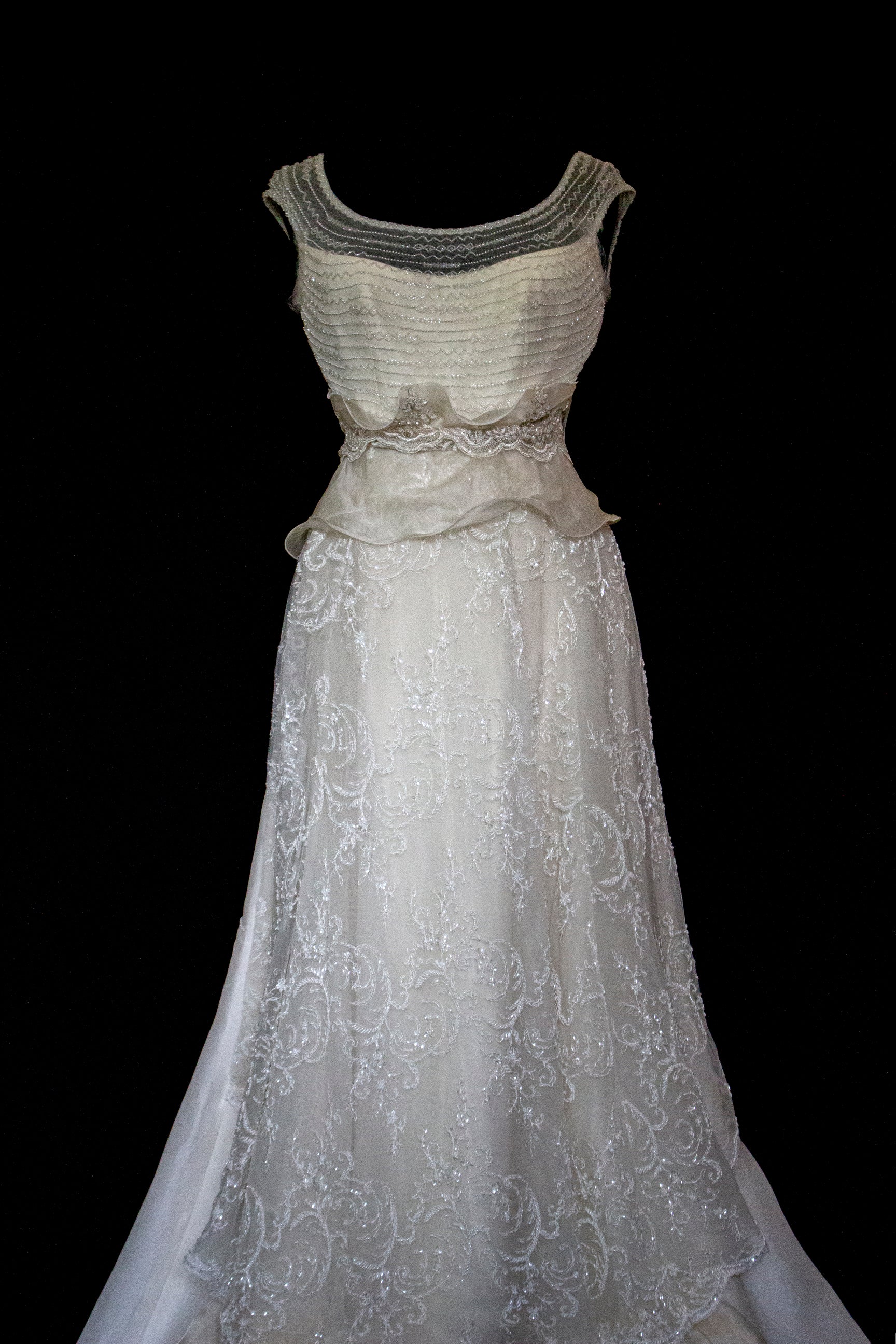 Vintage 90s A-Line Wedding Dress | Embroidered Silk Organza Bridal Gown - 367