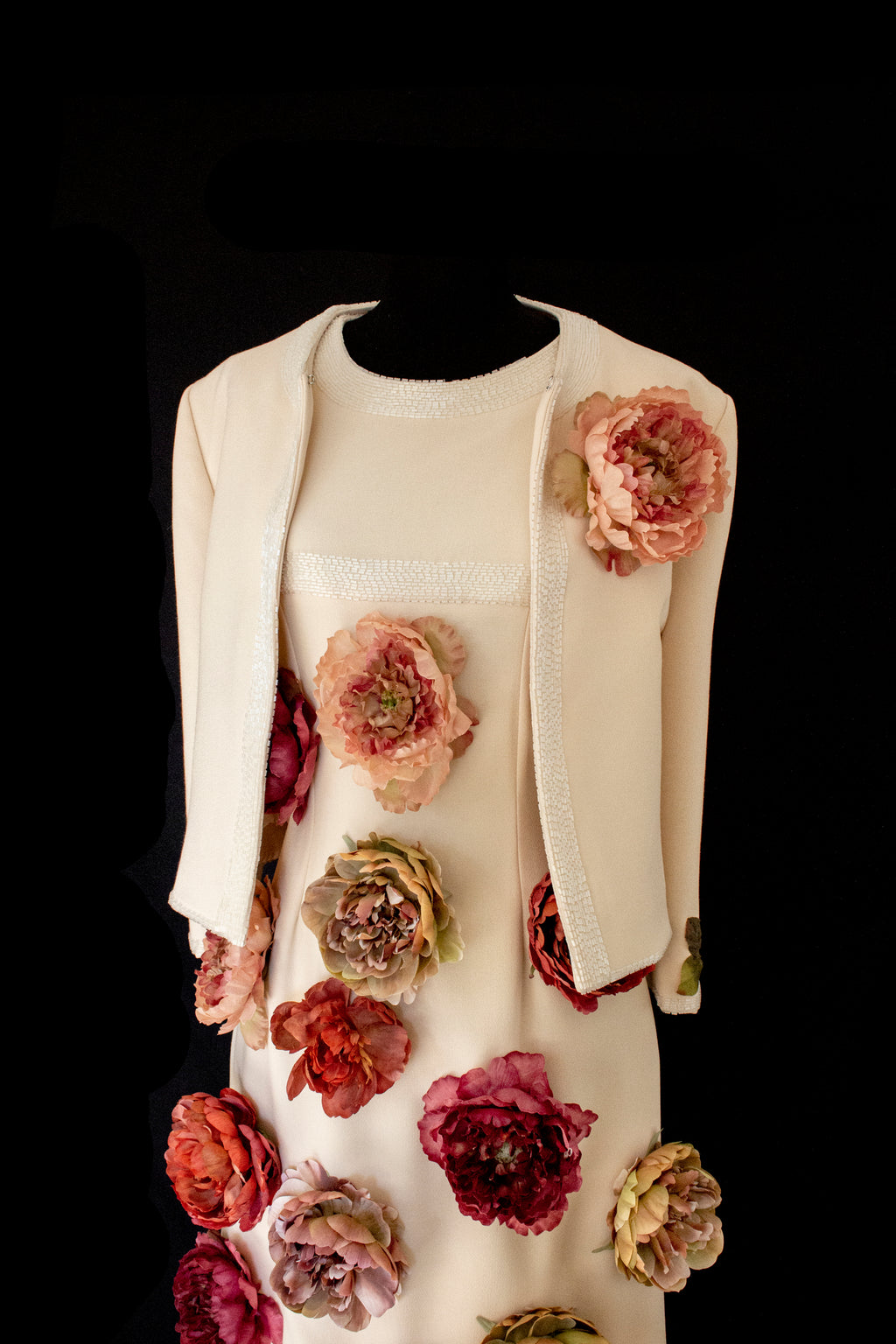 326 - SUSTAINABLE VINTAGE BRIDAL SET: WOOL CREPE DRESS & JACKET WITH COLORFUL PEONIES