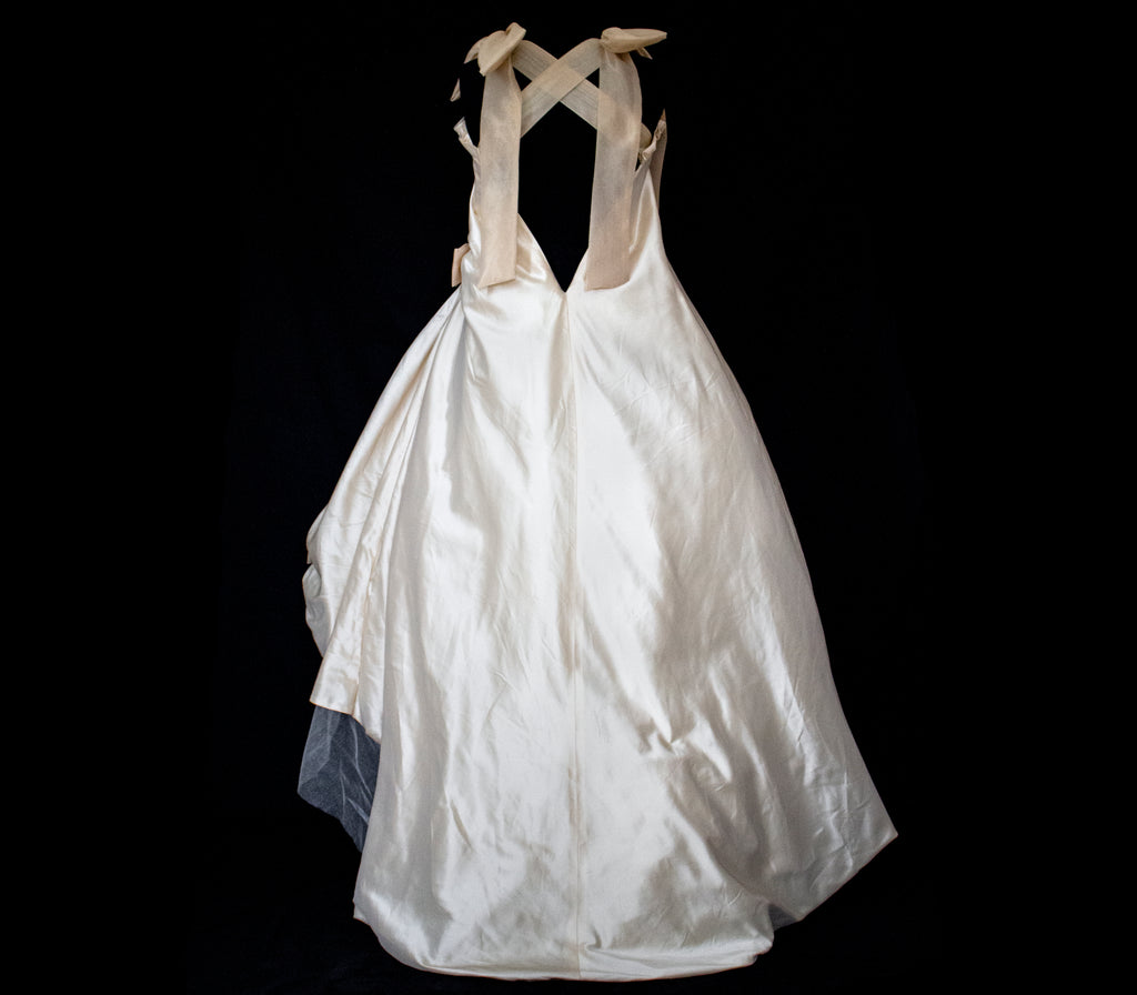 354 - UNIQUE SILK TAFFETA TRAPEZE WEDDING DRESS: CREAM & CARAMEL GOWN WITH MAXI ORGANZA BOWS, OPEN BACK & RUFFLES - Vague atelier