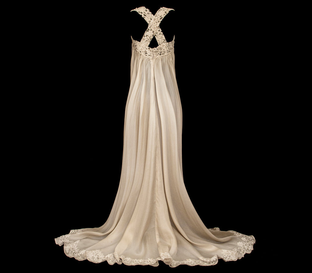 325 - ETHEREAL BOHO VINTAGE SILK ORGANZA GOWN: FLOWY 90S MINIMALIST A-LINE WITH LACE BACK - Vague atelier