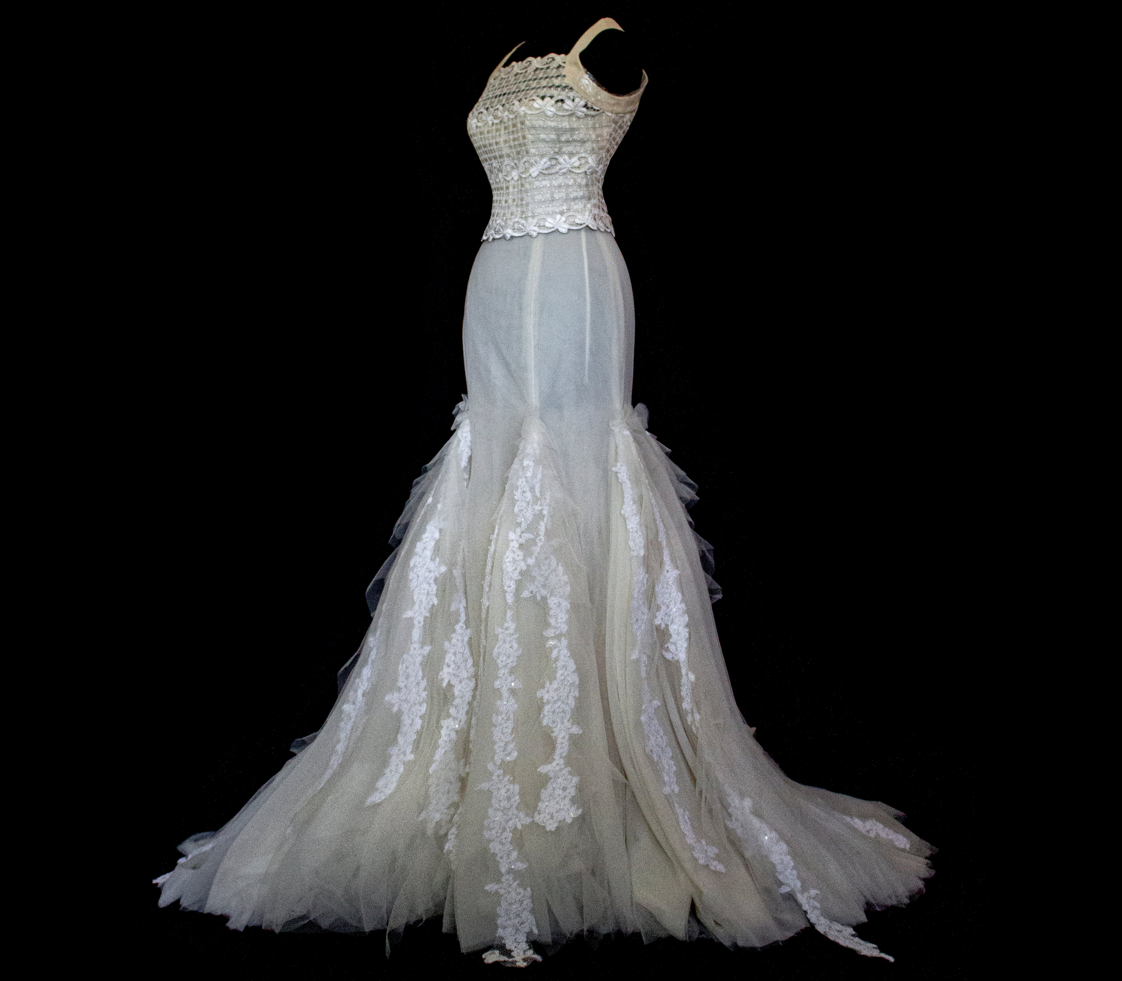 364 - VINTAGE 90s UPCYCLED TULLE AND MACRAME WEDDING DRESS: 2-PIECE ROMANTIC GOWN WITH FLOREAL LACE