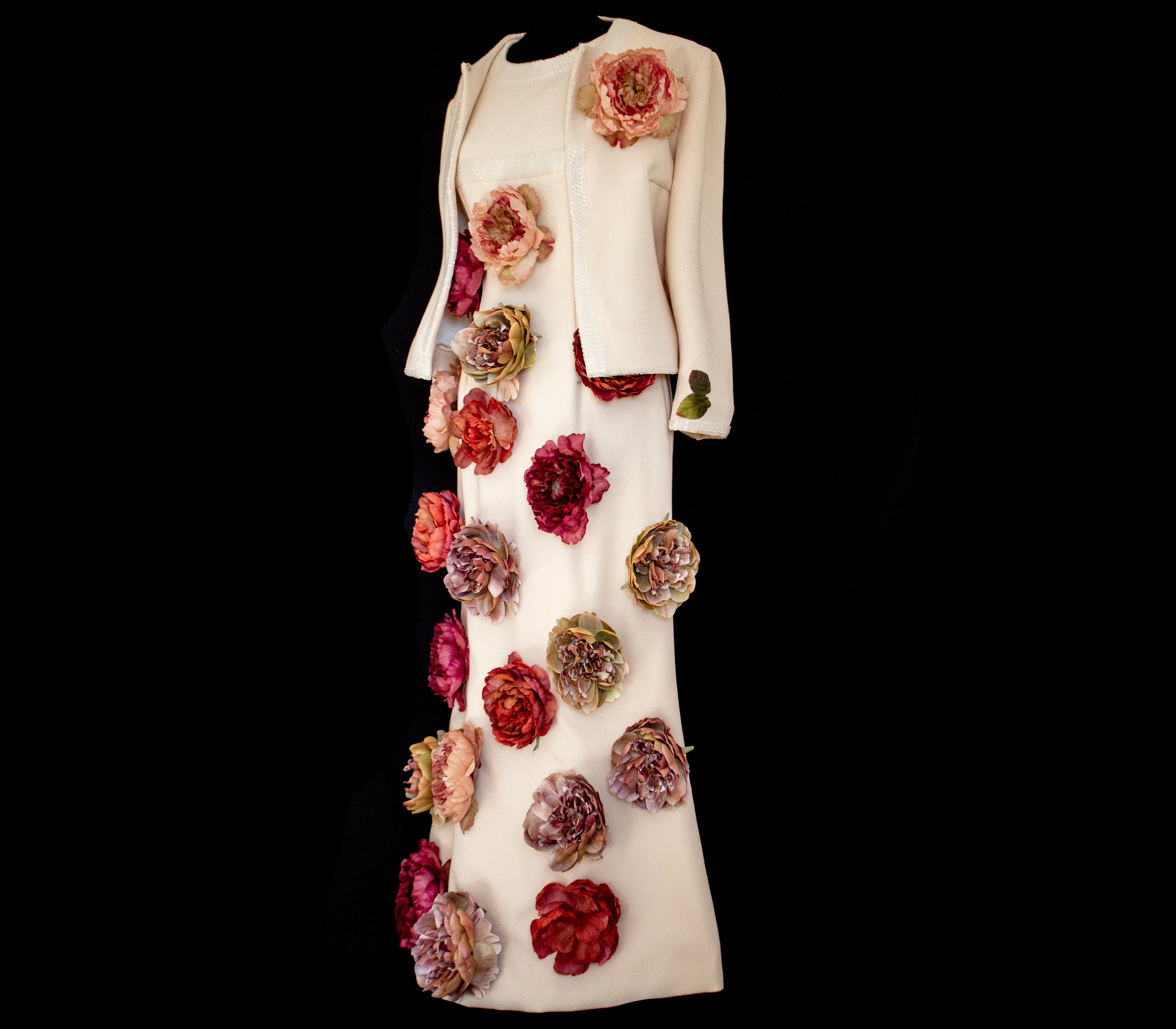 326 - SUSTAINABLE VINTAGE BRIDAL SET: WOOL CREPE DRESS & JACKET WITH COLORFUL PEONIES