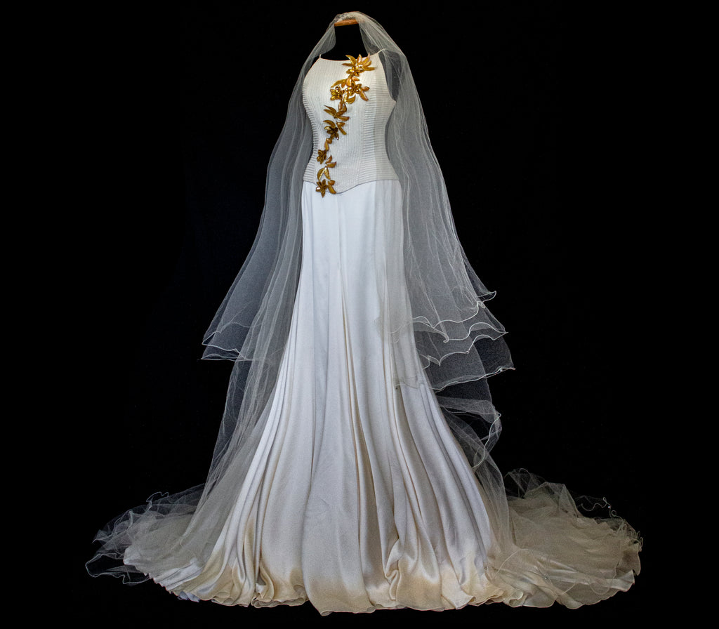 300 - SOPHISTICATED PURE SILK VINTAGE BRIDAL SET: HALTER TOP WITH ANTIQUE GOLD SEQUIN FLOWERS & MATCHING VEIL - Vague atelier